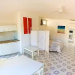 Conchiglia Blu Con Piscina Forio di Ischia