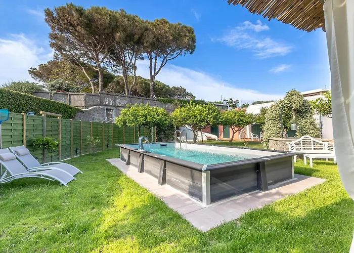 Conchiglia Blu Con Piscina Villa Forio di Ischia
