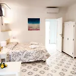 Conchiglia Blu Con Piscina Villa Forio di Ischia
