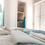 Conchiglia Blu Con Piscina * Forio di Ischia