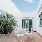 Conchiglia Blu Con Piscina Villa *