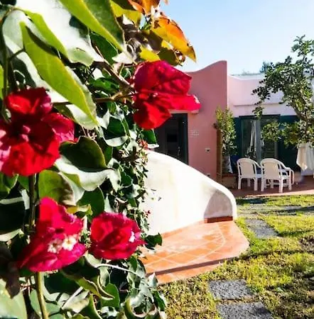 Вилла Conchiglia Blu Con Piscina