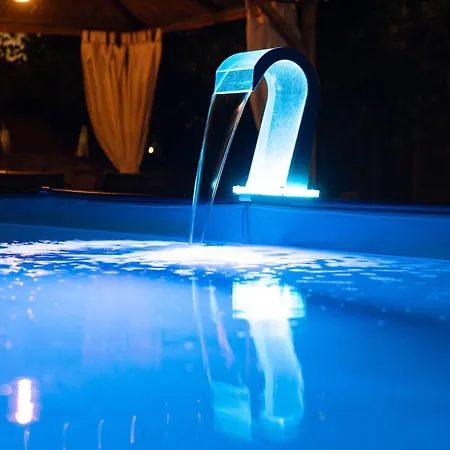 Вилла Conchiglia Blu Con Piscina *