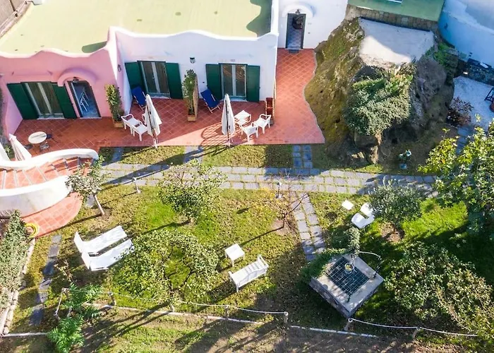 Conchiglia Blu Con Piscina *