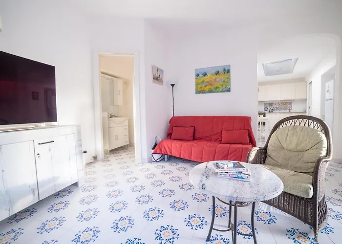 Conchiglia Blu Con Piscina Villa